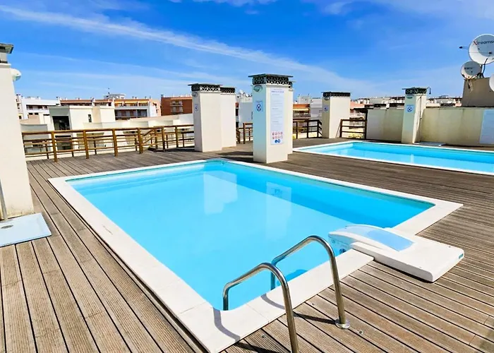 4A Terrace B - Casas & Papeis