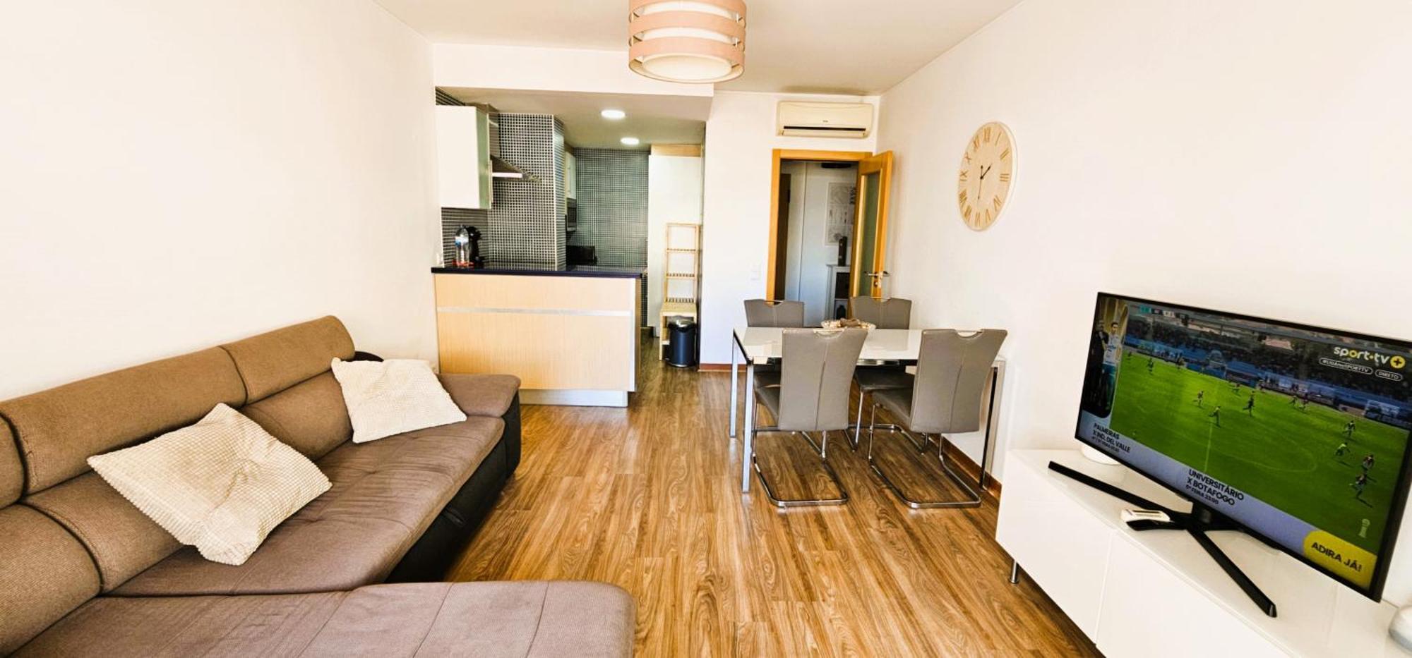 4a Terrace B - Casas & Papeis